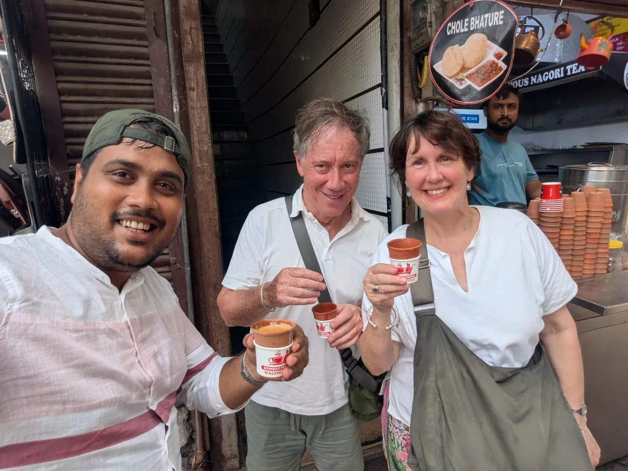 Delhi to Agra Travel Guide